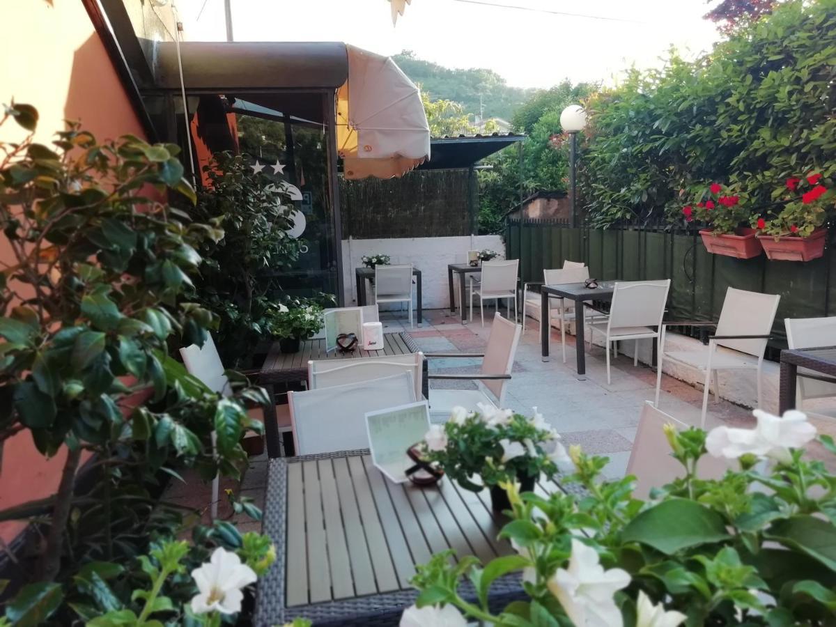 Hotel Sereno Сестри Леванте Екстериор снимка