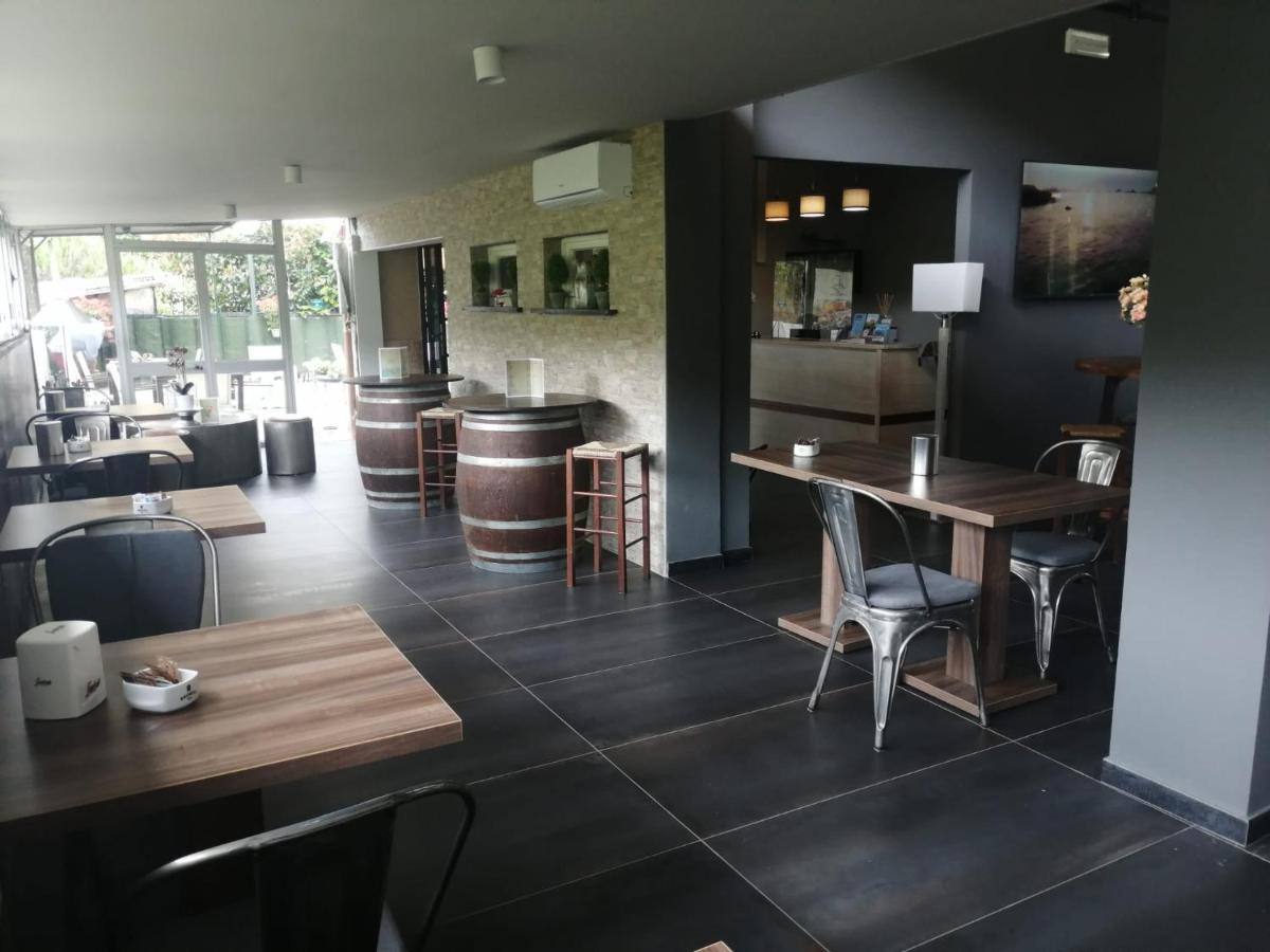 Hotel Sereno Сестри Леванте Екстериор снимка