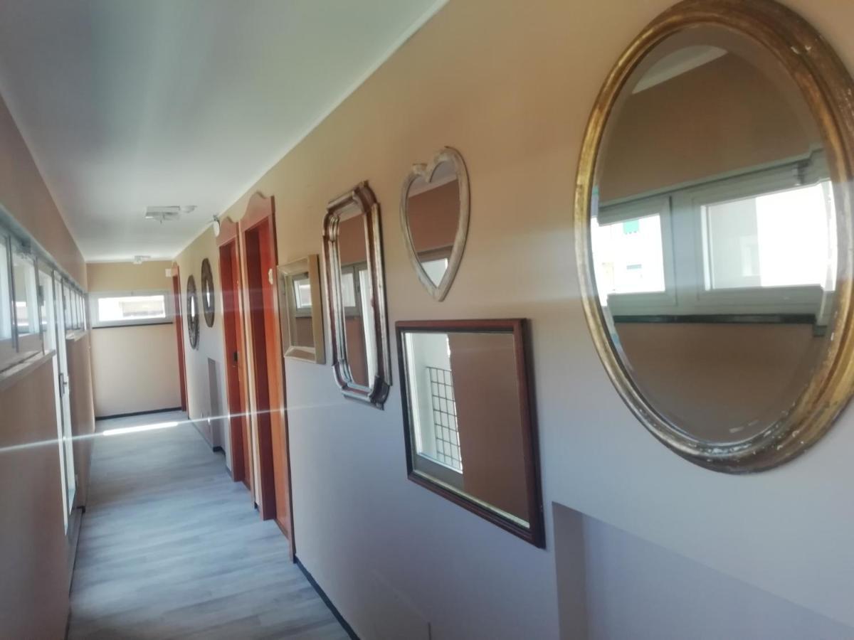 Hotel Sereno Сестри Леванте Екстериор снимка