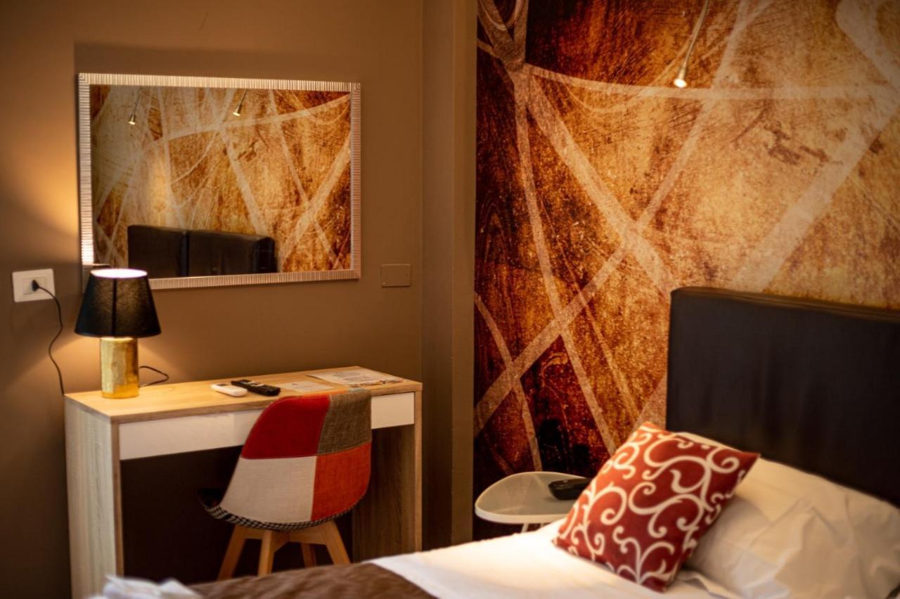 Hotel Sereno Сестри Леванте Екстериор снимка